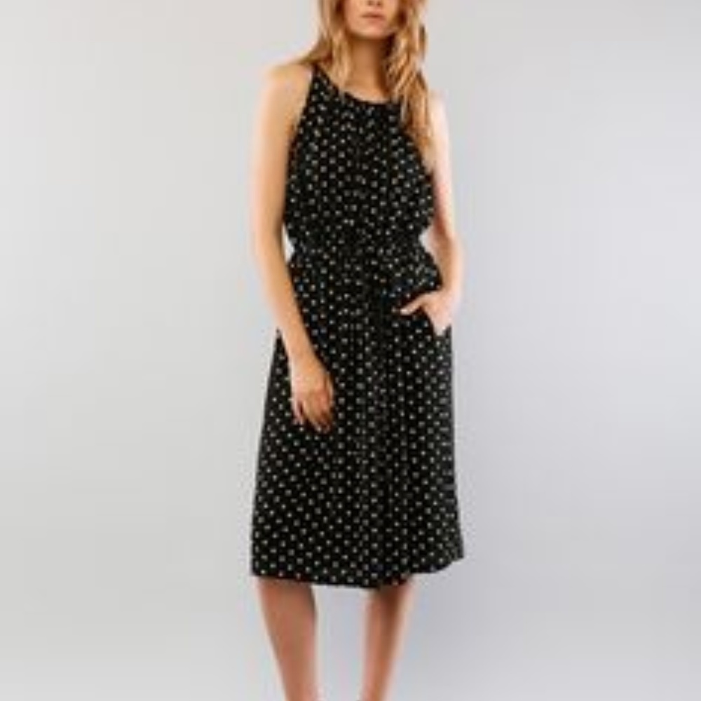 White & Black Polka Dot Blouson Dress with Pockets